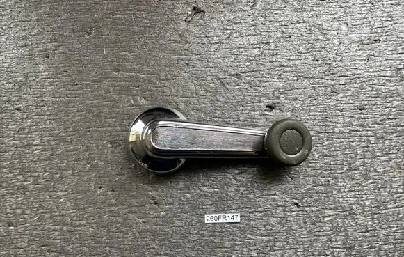 Nissan Patrol 260 Front door window winding handle 8076004B02