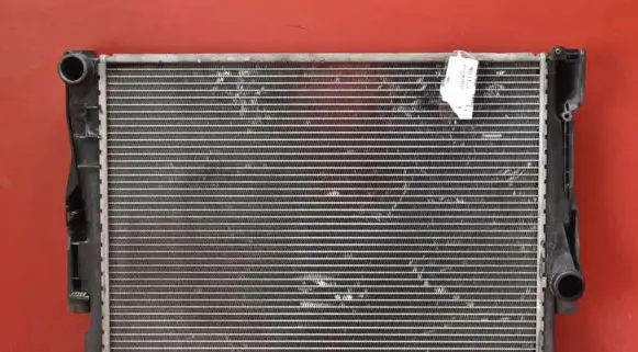 BMW Z4 E85 E86 Coolant radiator