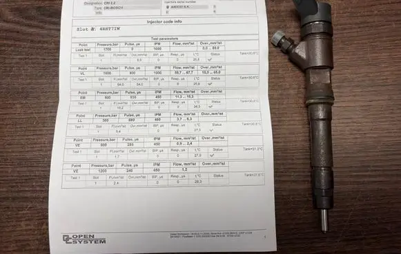 Fuel injector