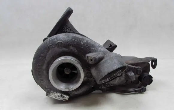 Mercedes-Benz C W203 Turbo A6460900080 49288