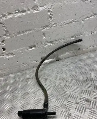 BMW X6 F16 Headlight washer pump 7340773 5778631018 57786310180