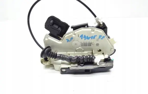 Skoda Octavia Mk3 (5E) Front door lock 5E2837016