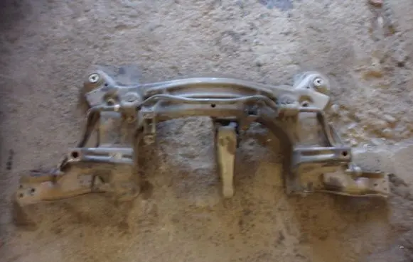 Chevrolet Lacetti Front subframe