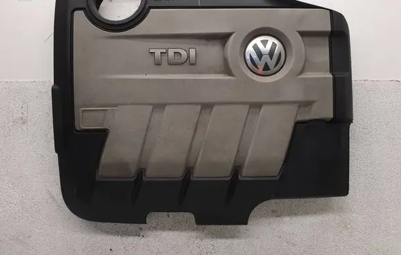Volkswagen Tiguan Engine cover (trim) 03L103925AD