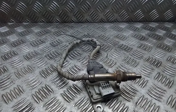 Peugeot Traveller Lambda probe sensor 9821121180