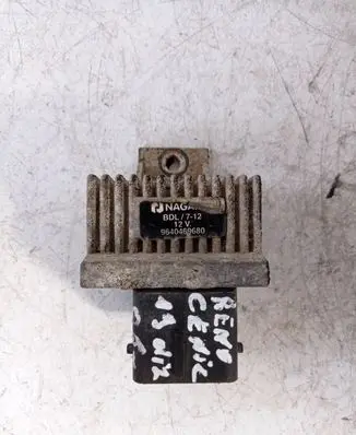 Renault Scenic II - Grand scenic II Glow plug pre-heat relay 9640469680
