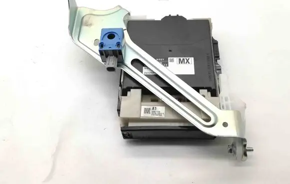 Toyota C-HR I Central body control module 89221F4020
