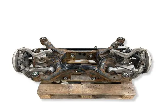 Land Rover Evoque II Rear axle beam 