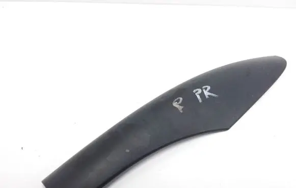 Volkswagen PASSAT B5 Roof bar rail 3B9860146A