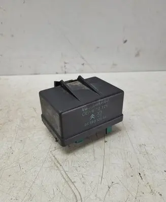 Citroen Berlingo Coolant fan relay 9639912580