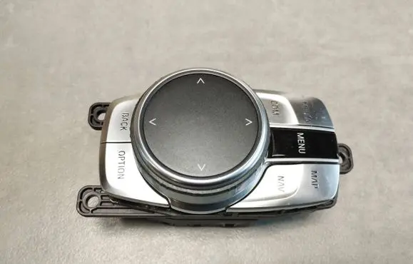 BMW 7 G11 G12 Head unit multimedia control 6821892 0000070044 19226310