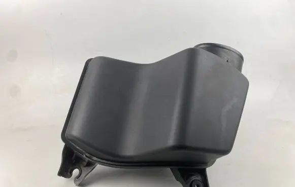 Intake resonator