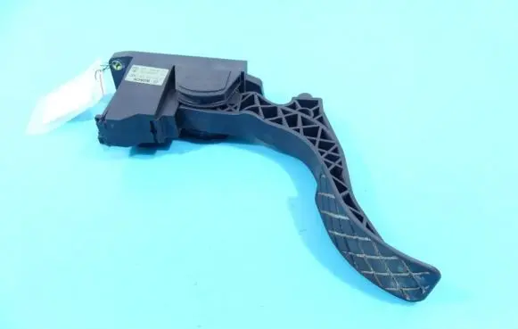 Skoda Fabia Mk1 (6Y) Accelerator throttle pedal 0281002378 IMPRK1319129