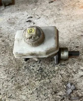 Opel Vectra C Master brake cylinder