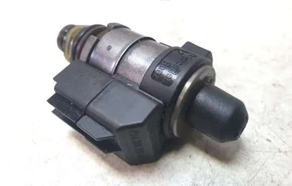 Mercedes-Benz E W212 Turbo solenoid valve A2202771098
