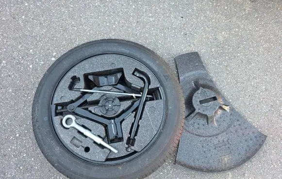 Volvo XC60 R17 spare wheel 31302356