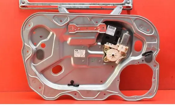 Ford Focus C-MAX Front door window regulator with motor 3M51R045H17A