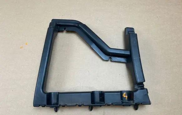 Opel Combo E Rear bumper mounting bracket 9816808980