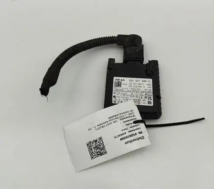 Volkswagen Golf VIII Blind spot module 2Q0907686E 6PZ013498