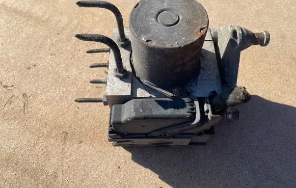 Mercedes-Benz Vito Viano W639 ABS Pump 0265950600 071207 1932