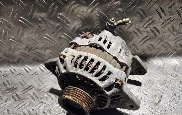 Subaru Legacy Generator/alternator 23700AA220 A2T37391