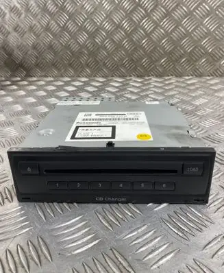 Audi A5 Sportback 8TA CD/DVD changer 8X0035110B