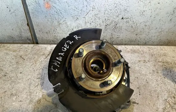 Dodge Charger Rear wheel hub