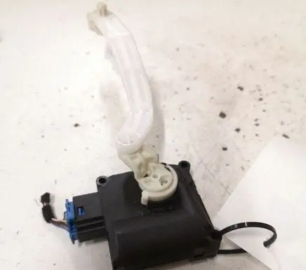 Audi A6 S6 C6 4F Air flap motor/actuator 0132801369
