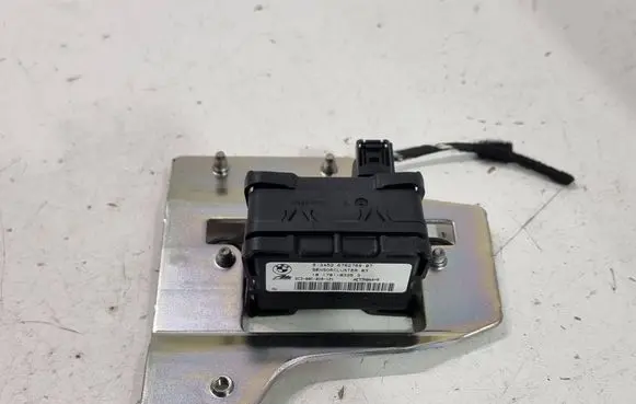 BMW 3 E90 E91 ESP acceleration yaw rate sensor 6762769 AE77M06AY5 10170103253