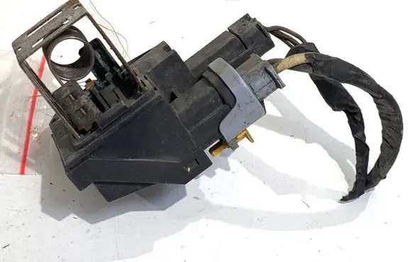 Peugeot 207 Fan control module 9662872380