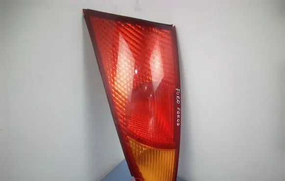 Ford Focus Rear/tail lights XS4X13405AB