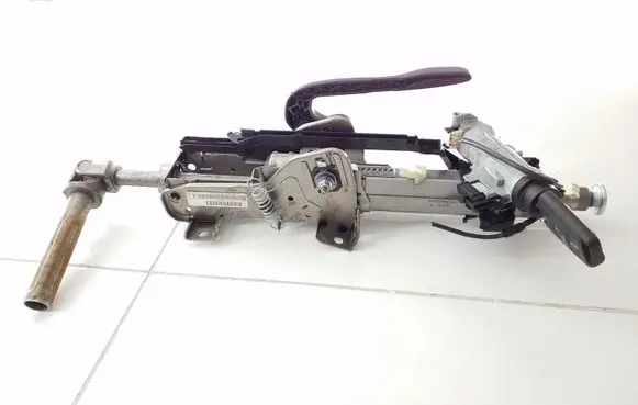 Steering wheel axle set