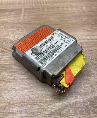 Mercedes-Benz A W168 Airbag control unit/module 0018203126 0285001222 Used