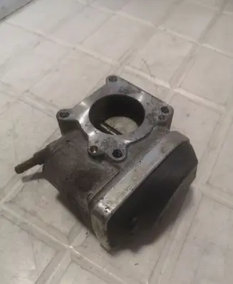 Skoda Fabia Mk1 (6Y) Throttle valve 047133062D 5WS02091
