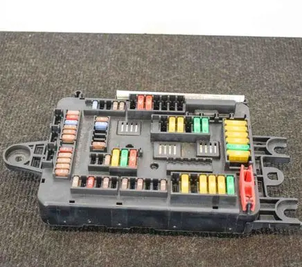 BMW 2 F22 F23 Fuse box set 9337880