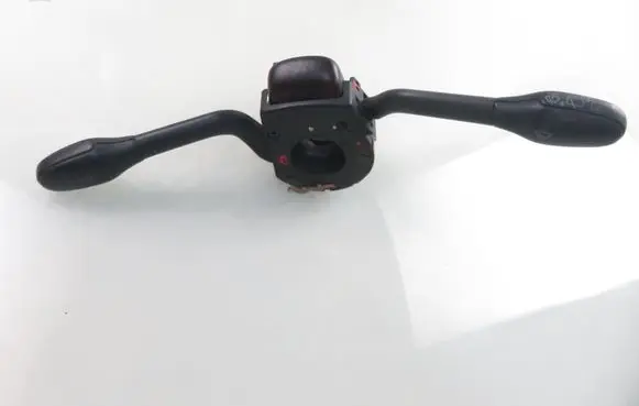 Volkswagen PASSAT B4 Wiper turn signal indicator stalk/switch 103132