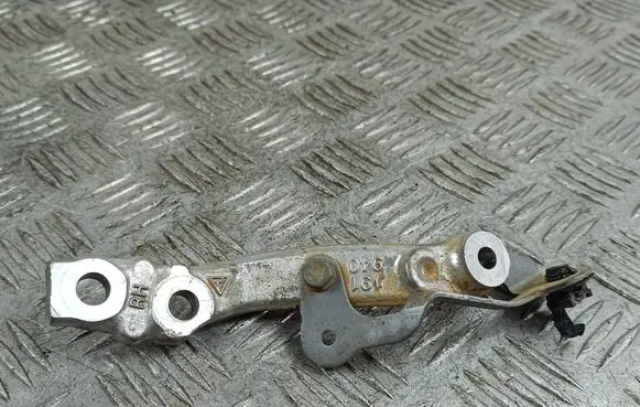Other rear suspension part