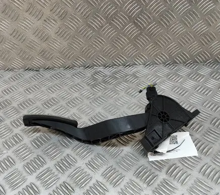 Jaguar F-Type Accelerator throttle pedal GX539F836BB