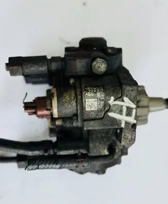 Mazda 6 Fuel injection high pressure pump 294000-0420 RF7J13800A