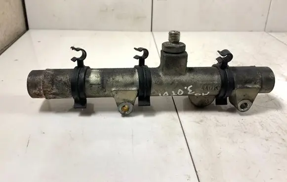 Fuel main line pipe