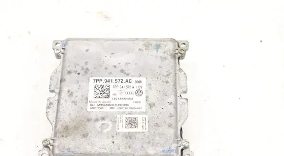 Audi Q2 - Headlight ballast module Xenon 7PP941572AC