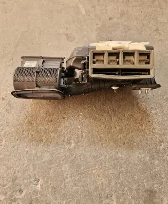 Dodge Durango Interior heater climate box assembly P68412082AB