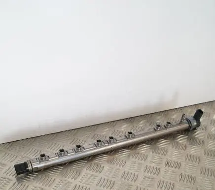 BMW 5 F10 F11 Fuel main line pipe
