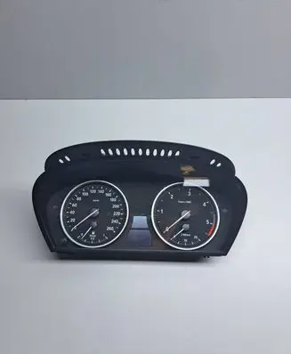 BMW 5 E60 E61 Speedometer (instrument cluster) 62119168864 9467892 110080213