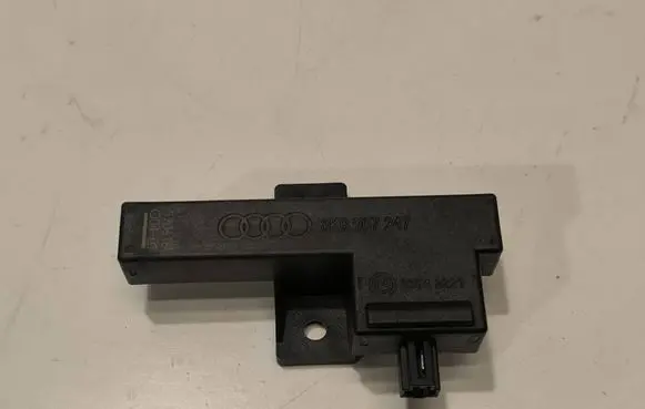 Audi A7 S7 4G Keyless (KESSY) go control unit/module 8K0907247 46202745