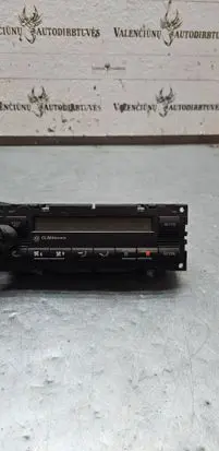 Volkswagen Golf IV Climate control unit 2400022303