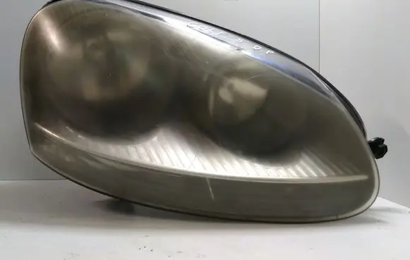 Volkswagen Golf V Headlight/headlamp 24730000