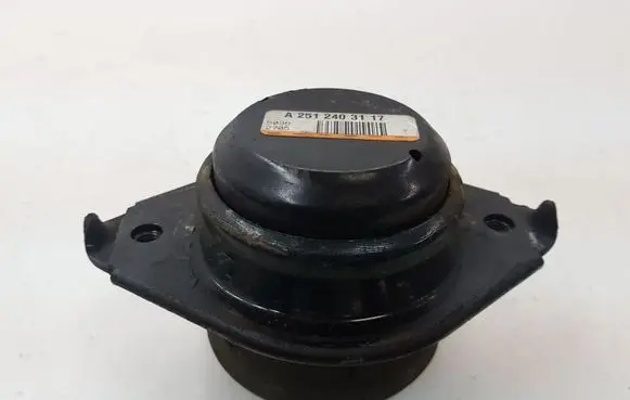 Mercedes-Benz ML W164 Engine mount bracket A2512403117