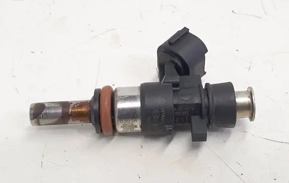 Audi TT TTS RS Mk3 8S Fuel injector 06L906031C 0280158362