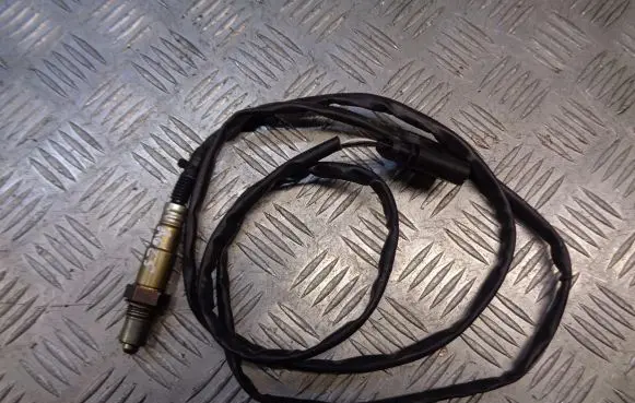 Audi A6 S6 C5 4B Lambda probe sensor OSM007